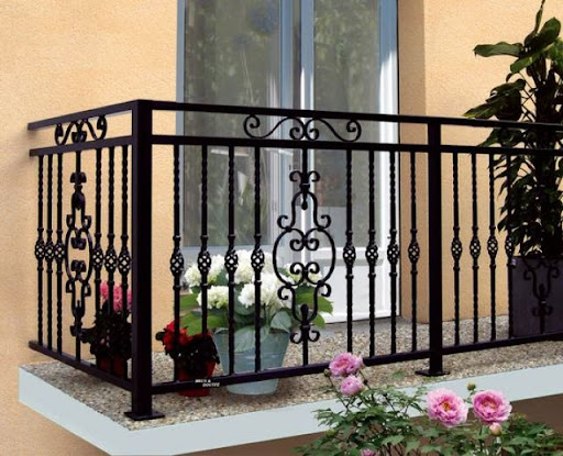 dikmen balkon demiri